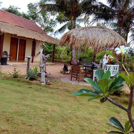 Asari Timo Cottage Karimunjawa Exteriör bild