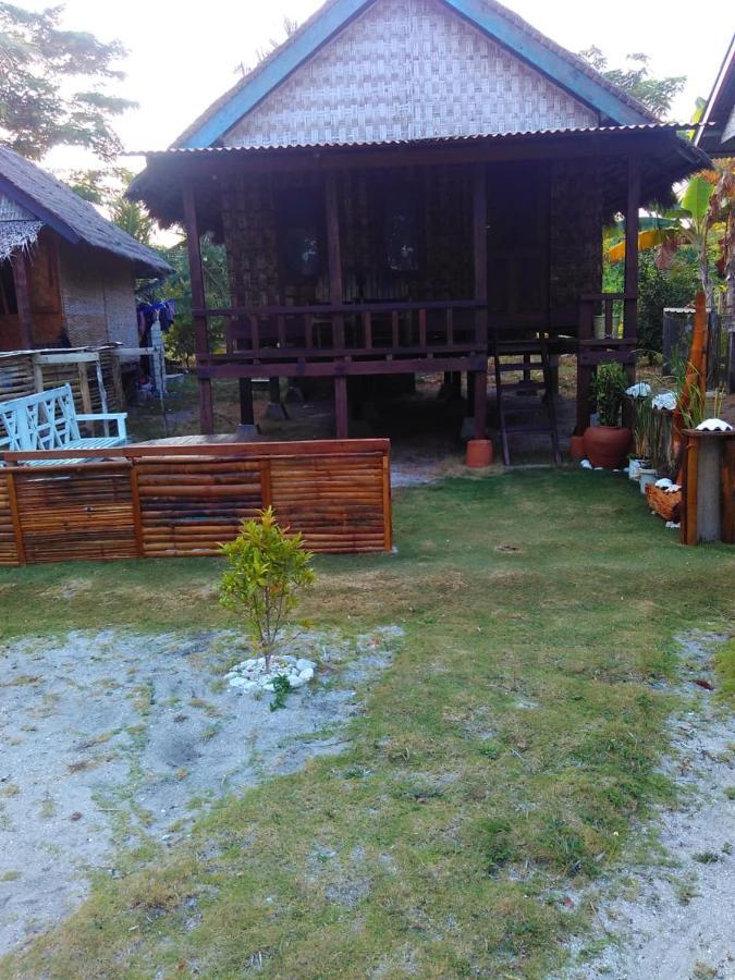 Asari Timo Cottage Karimunjawa Exteriör bild