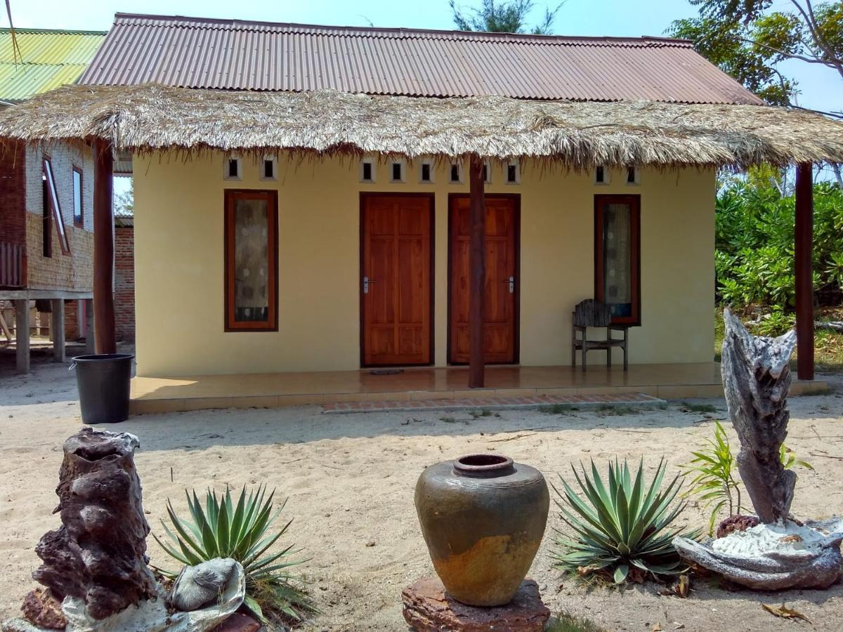Asari Timo Cottage Karimunjawa Exteriör bild